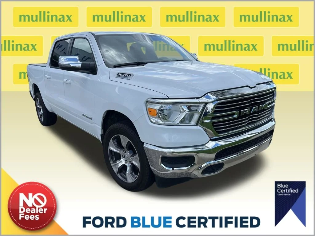 2024 RAM 1500 Laramie Crew Cab 5'7's photo