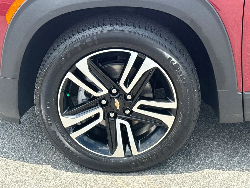 Used 2023 Red Chevrolet LT image 11