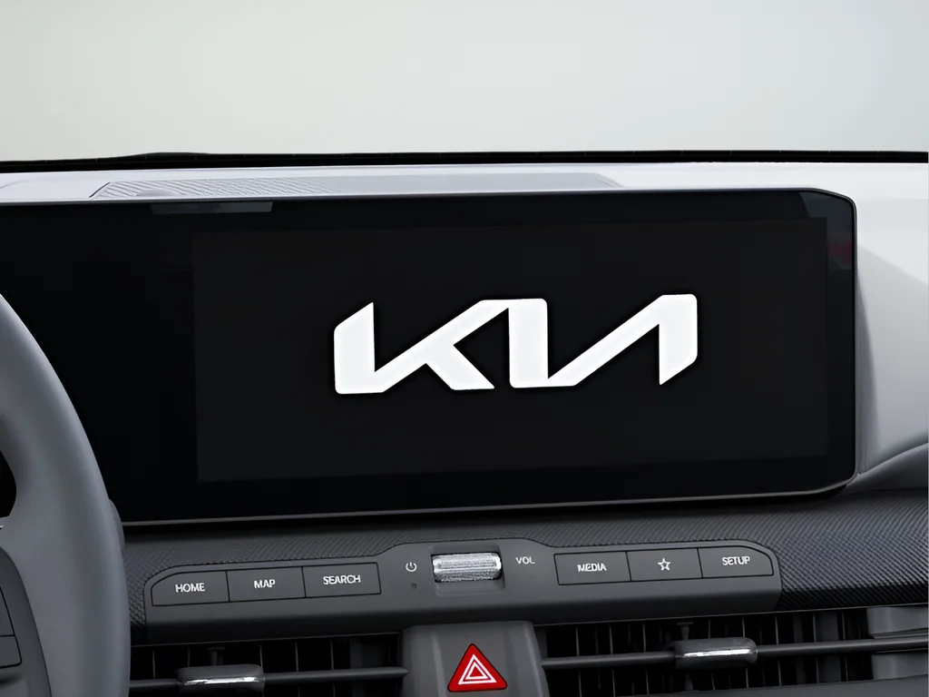 New 2026 Snow White Pearl Kia LXS image 15