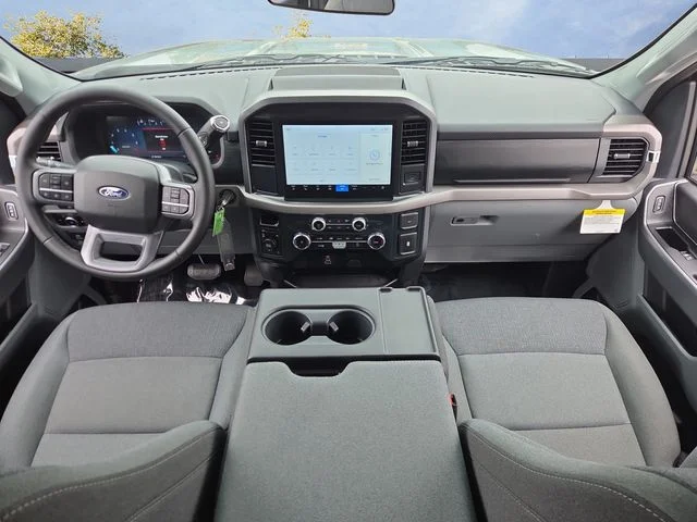 Used 2025 Silver Ford XLT image 11