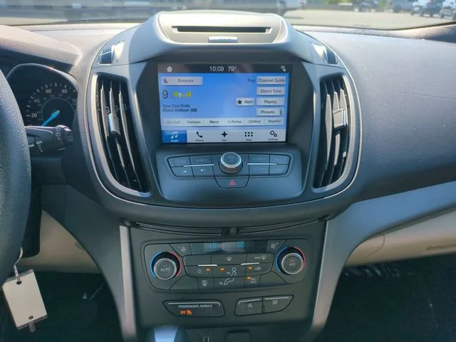 Used 2017 Gold Ford SE image 20