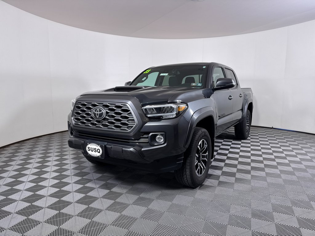Used 2023 GREY Toyota  image 14