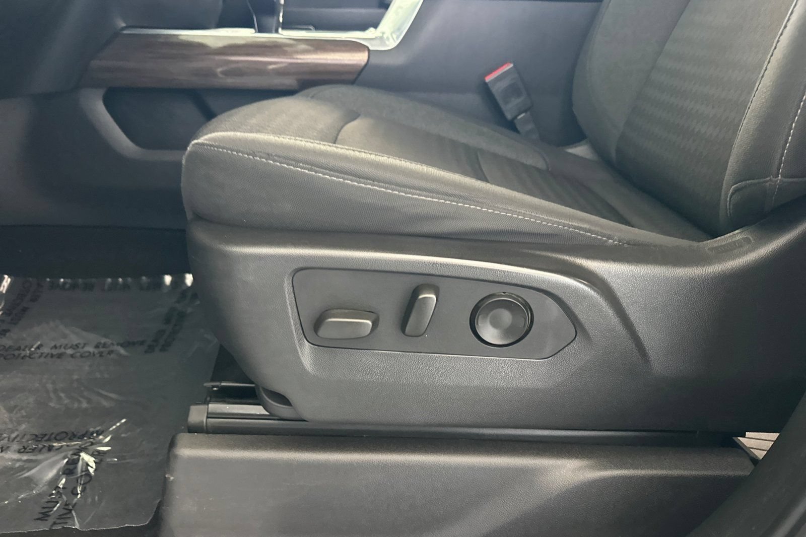 Used 2024 Summit White Chevrolet LT Trail Boss image 13