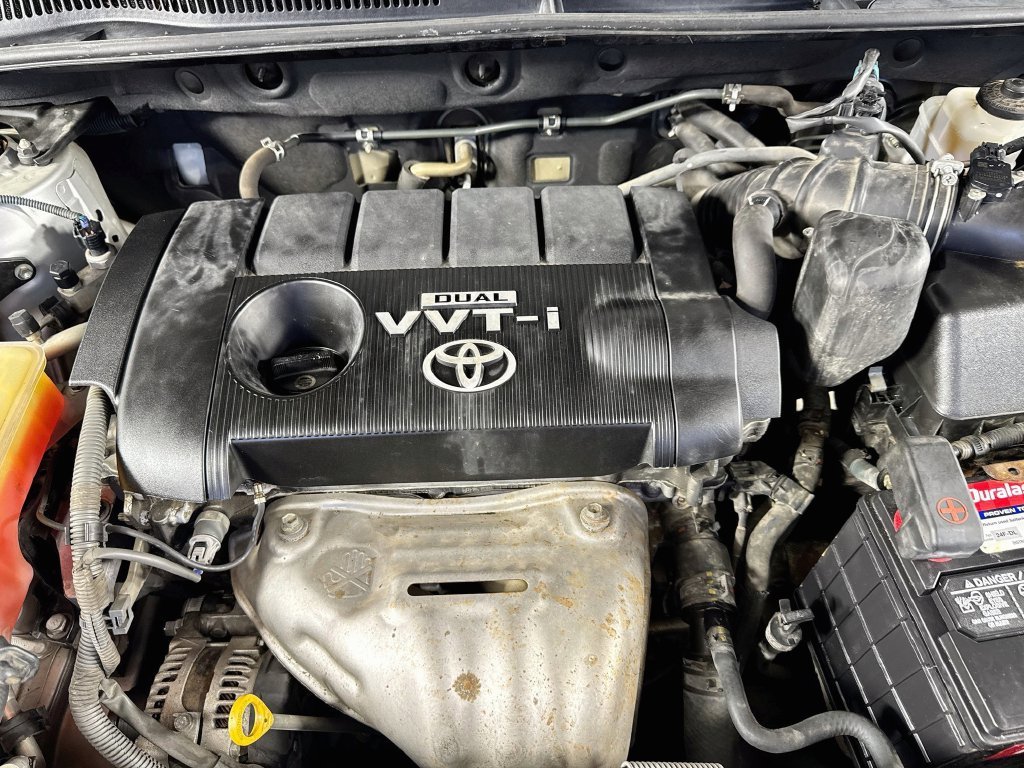 Used 2011 Classic Silver Metallic Toyota Base image 34
