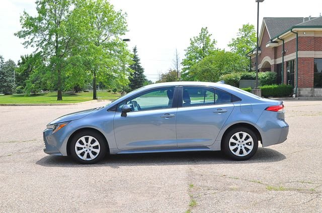 Certified Used 2024  Toyota LE image 6