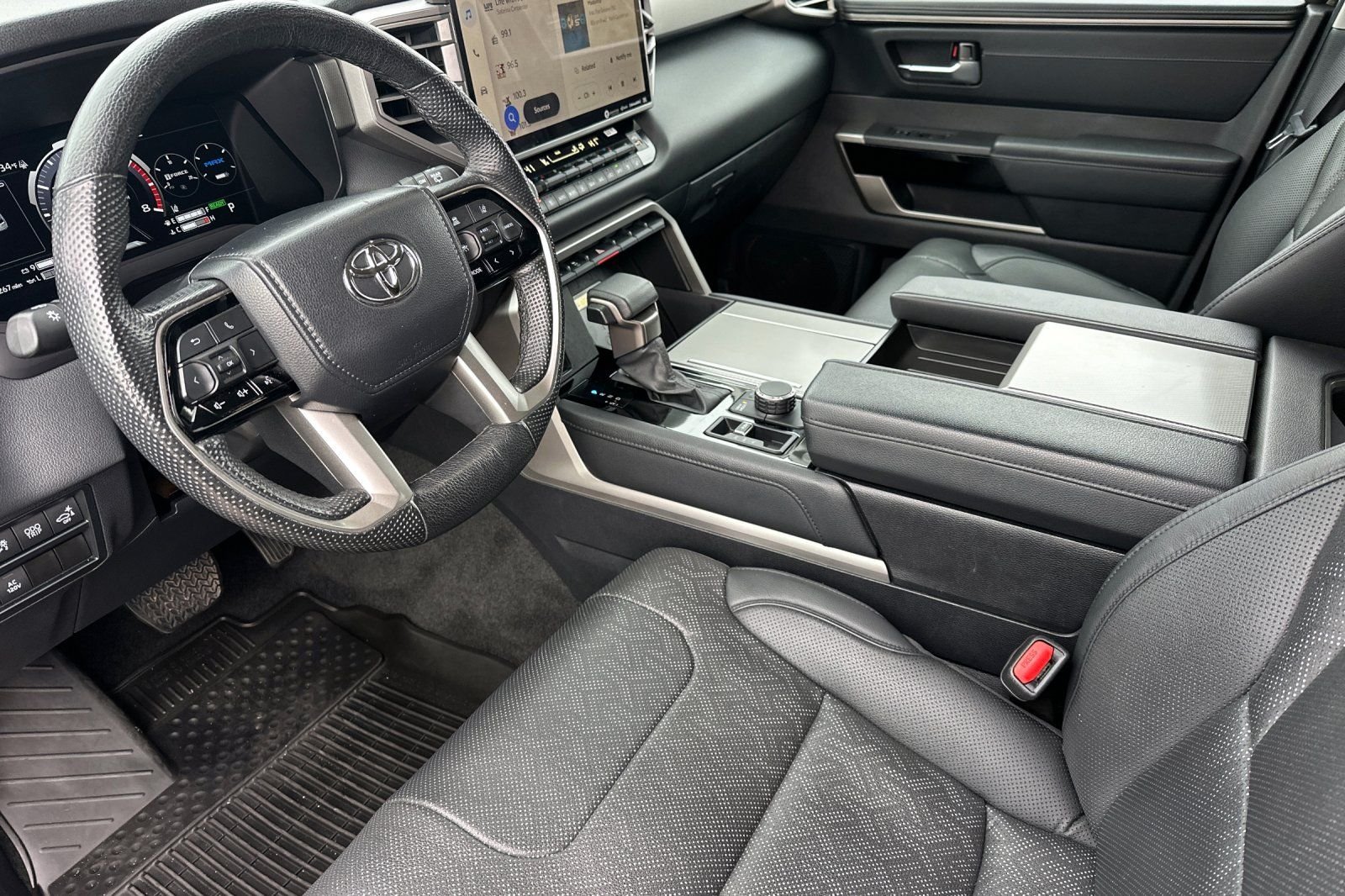 2024 Toyota Sequoia Limited - Photo 10