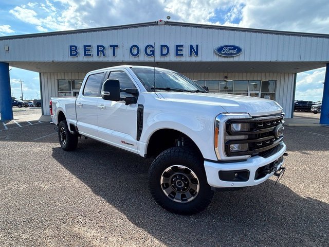 2023 Ford F-250SD Lariat