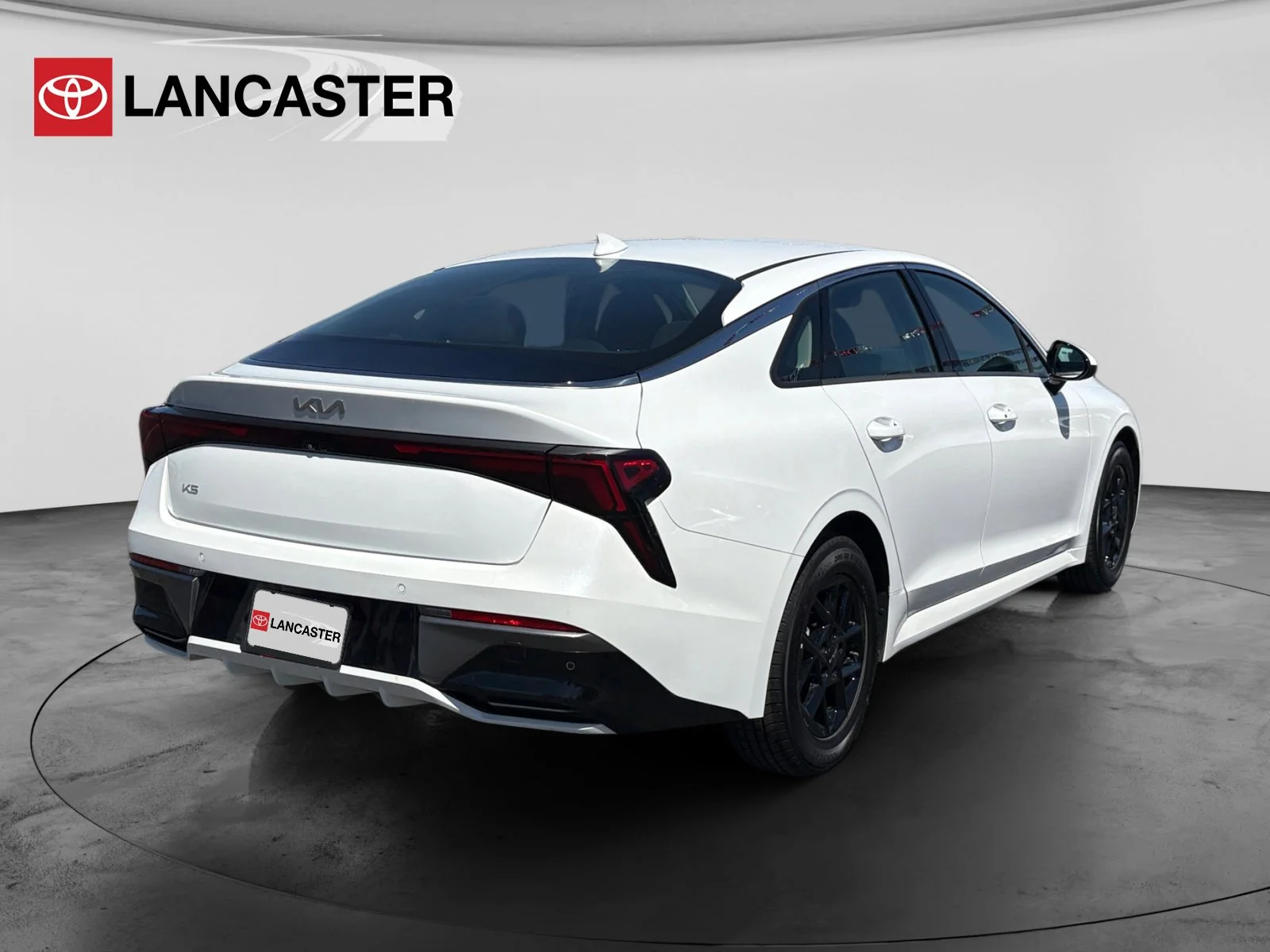 2025 Kia K5 LXS - Photo 7