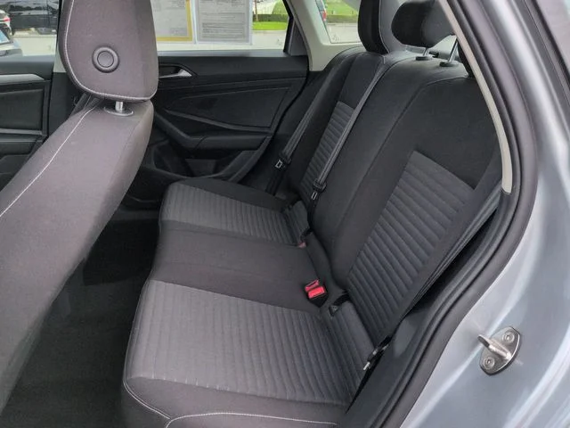 Used 2023 Silver Volkswagen 1.5T S image 13