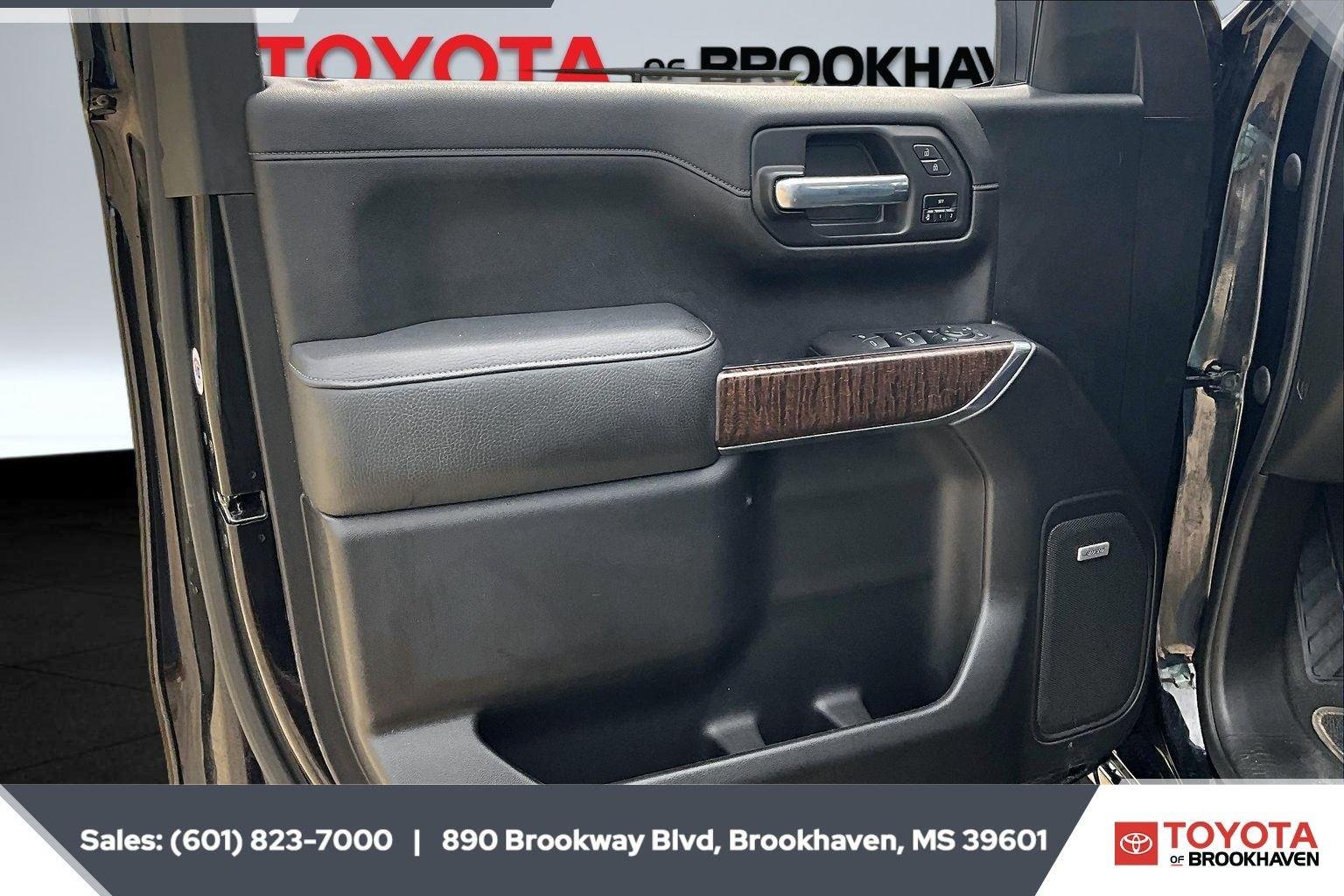 Used 2021 Onyx Black GMC Denali image 19