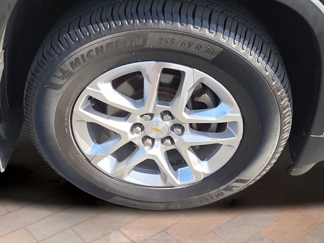 Used 2018 Gray Chevrolet LT image 24