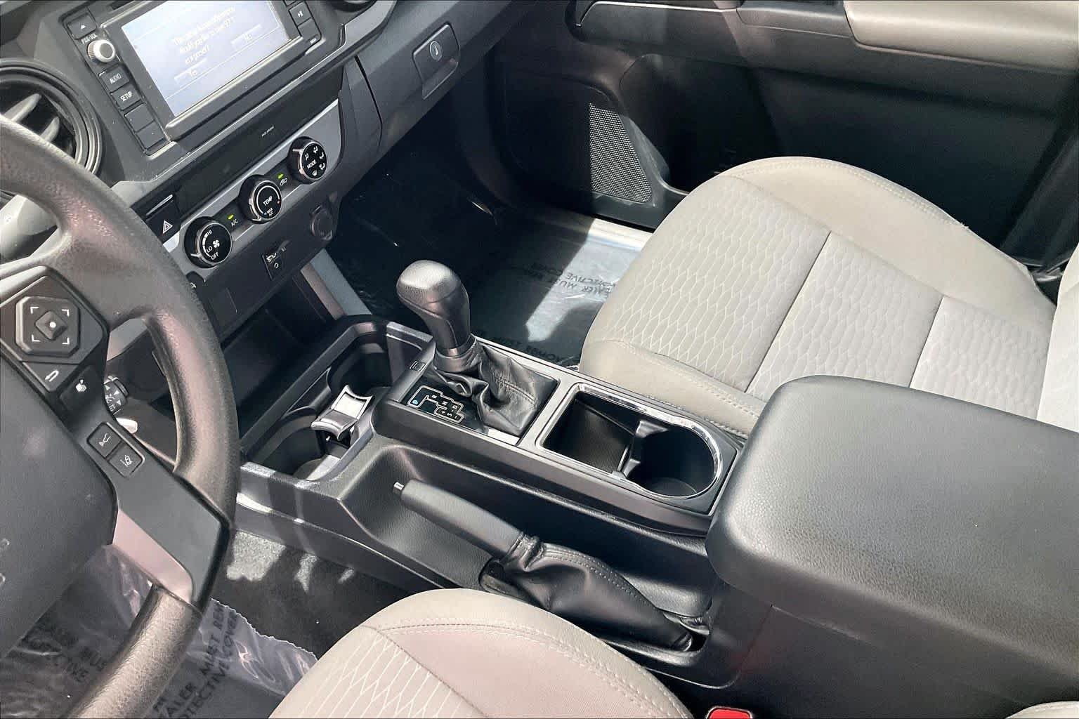 Used 2018 Silver Sky Metallic Toyota SR image 17