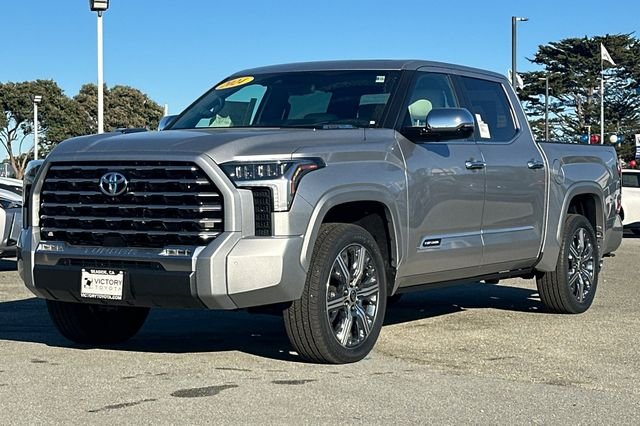 New 2024 Celestial Silver Metallic TOYOTA CAPSTONE image 8