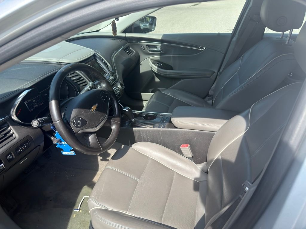 Used 2014 Silver Chevrolet LTZ image 2