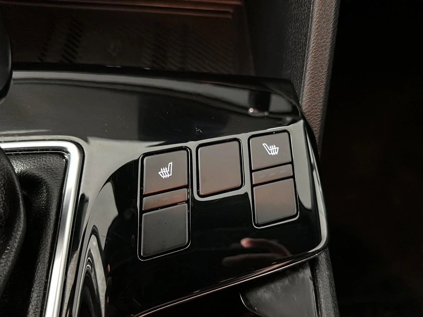 Used 2024 Ebony Black Kia X-Line image 20
