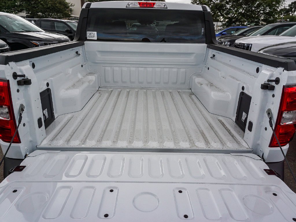 New 2026 Oxford White Ford XL image 24
