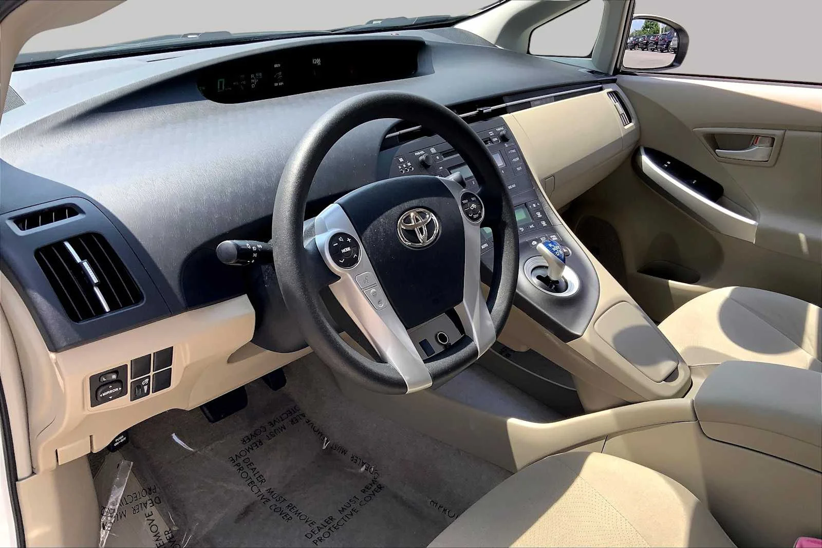 Used 2011 Blizzard Pearl Toyota III image 16