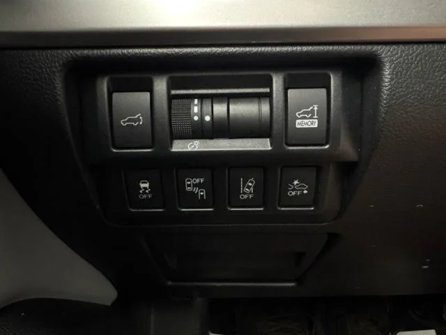Used 2018 Magnetite Gray Metallic Subaru 2.5i image 20