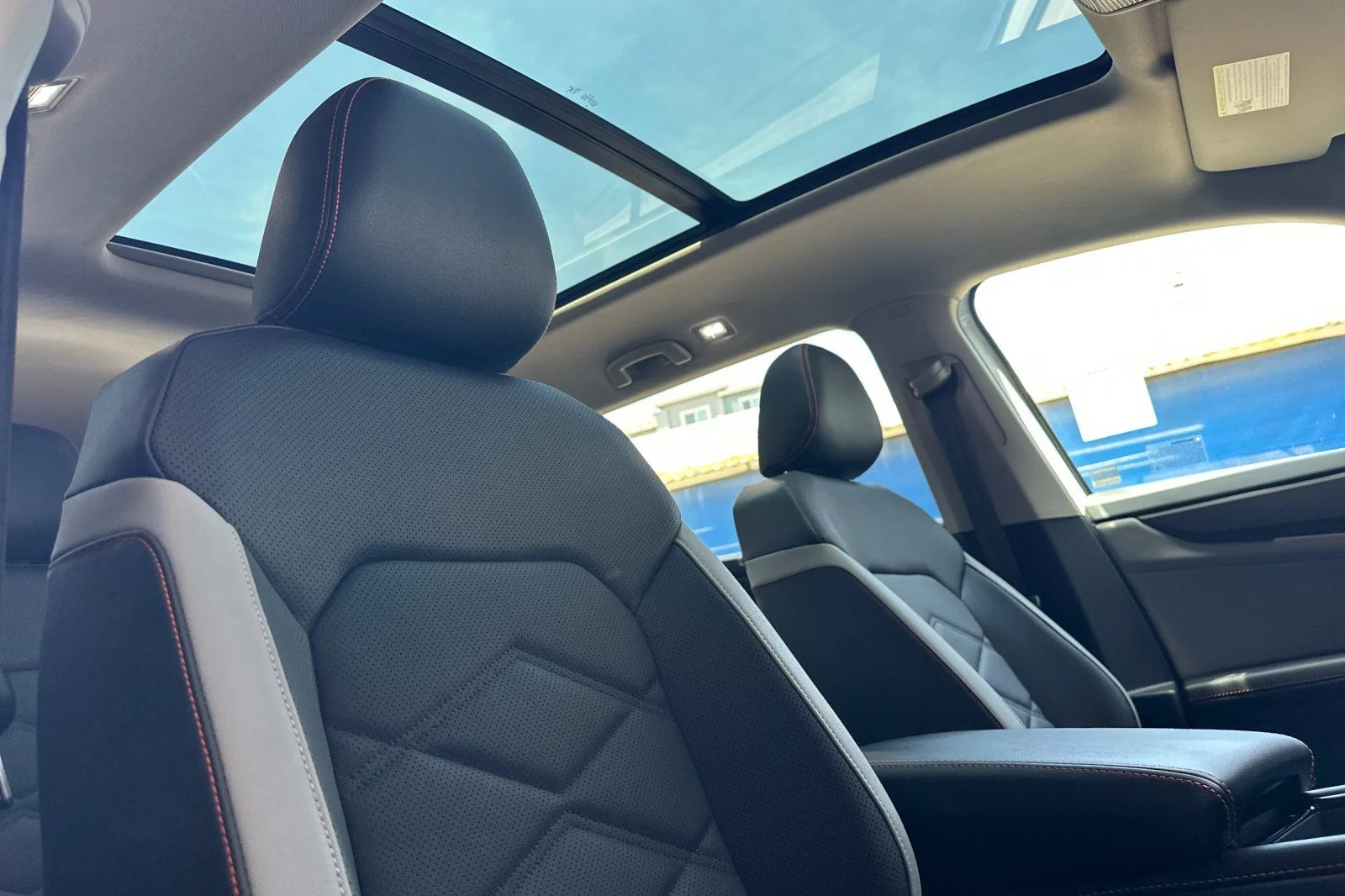 New 2026 White Volkswagen Peak Edition image 16