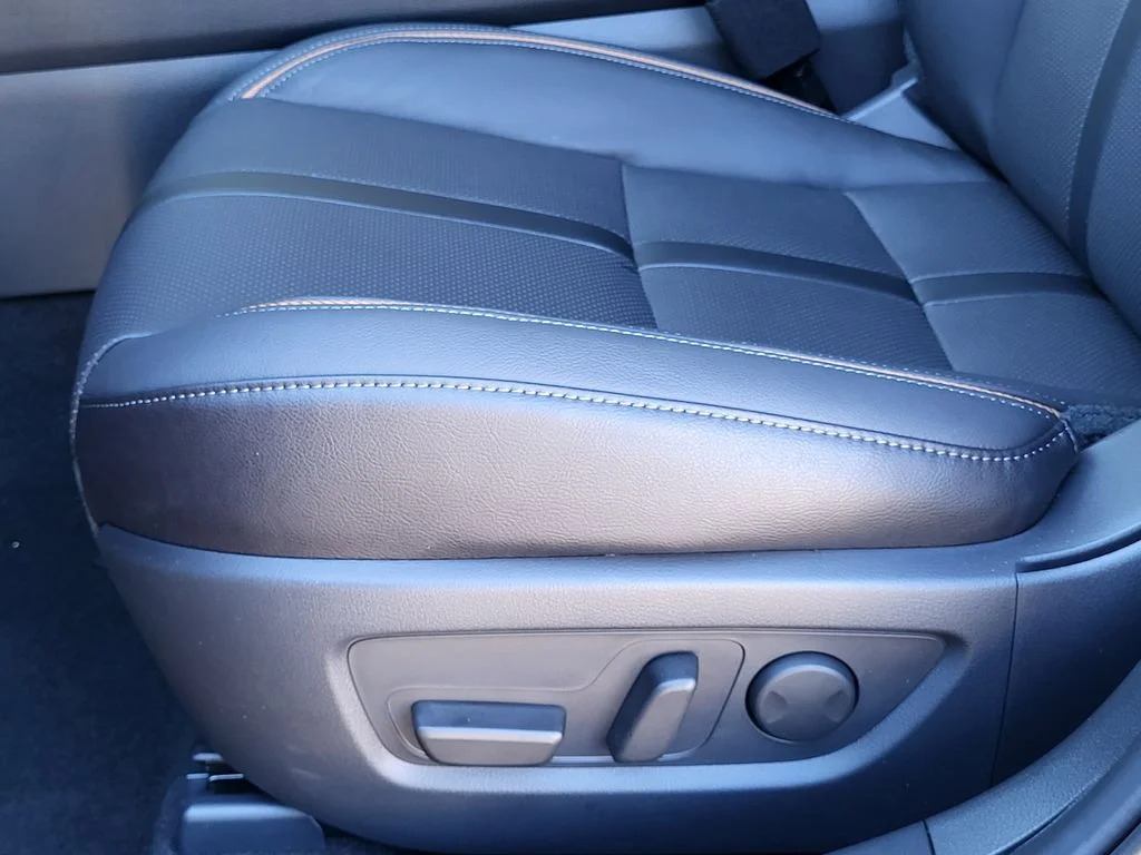 Used 2026 Polymetal Gray Metallic Mazda Premium image 17