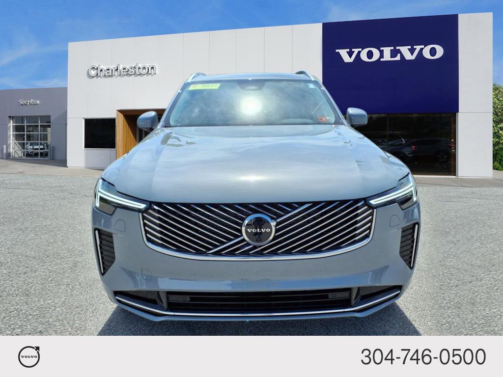 Used 2026 Vapour Grey Metallic Volvo Plus image 8