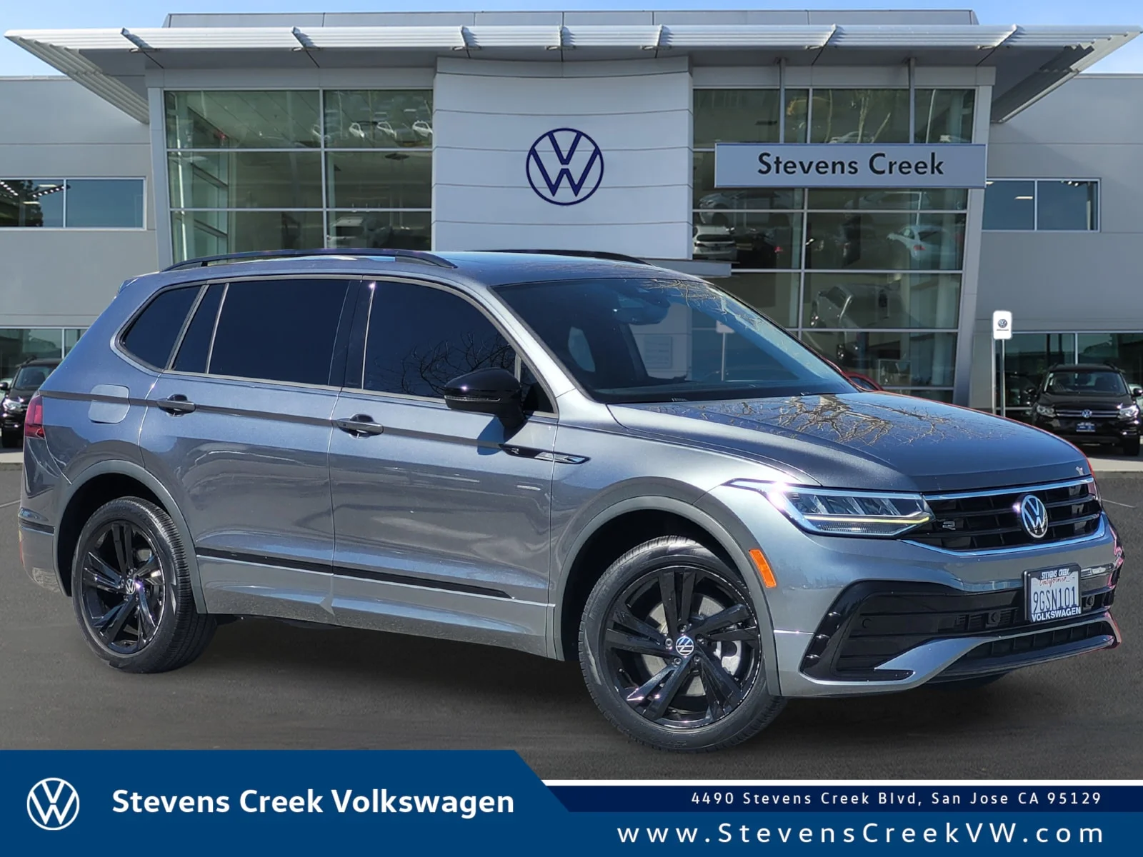 2023 Volkswagen Tiguan SE R-LINE BLACK
