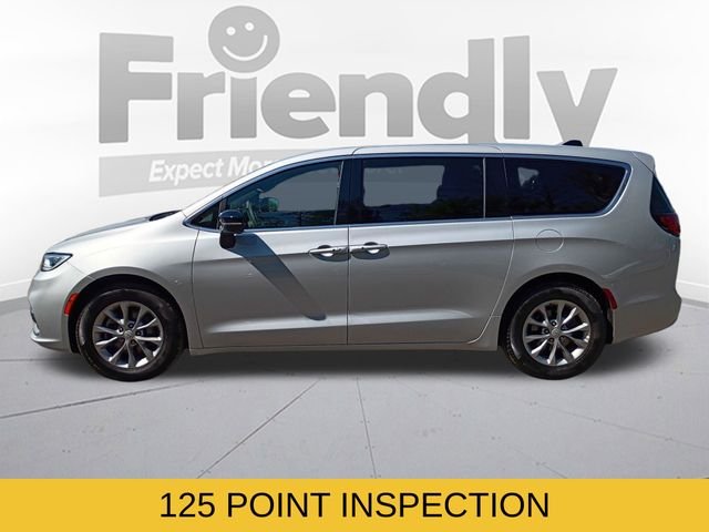 Used 2026 Silver Chrysler Limited image 9