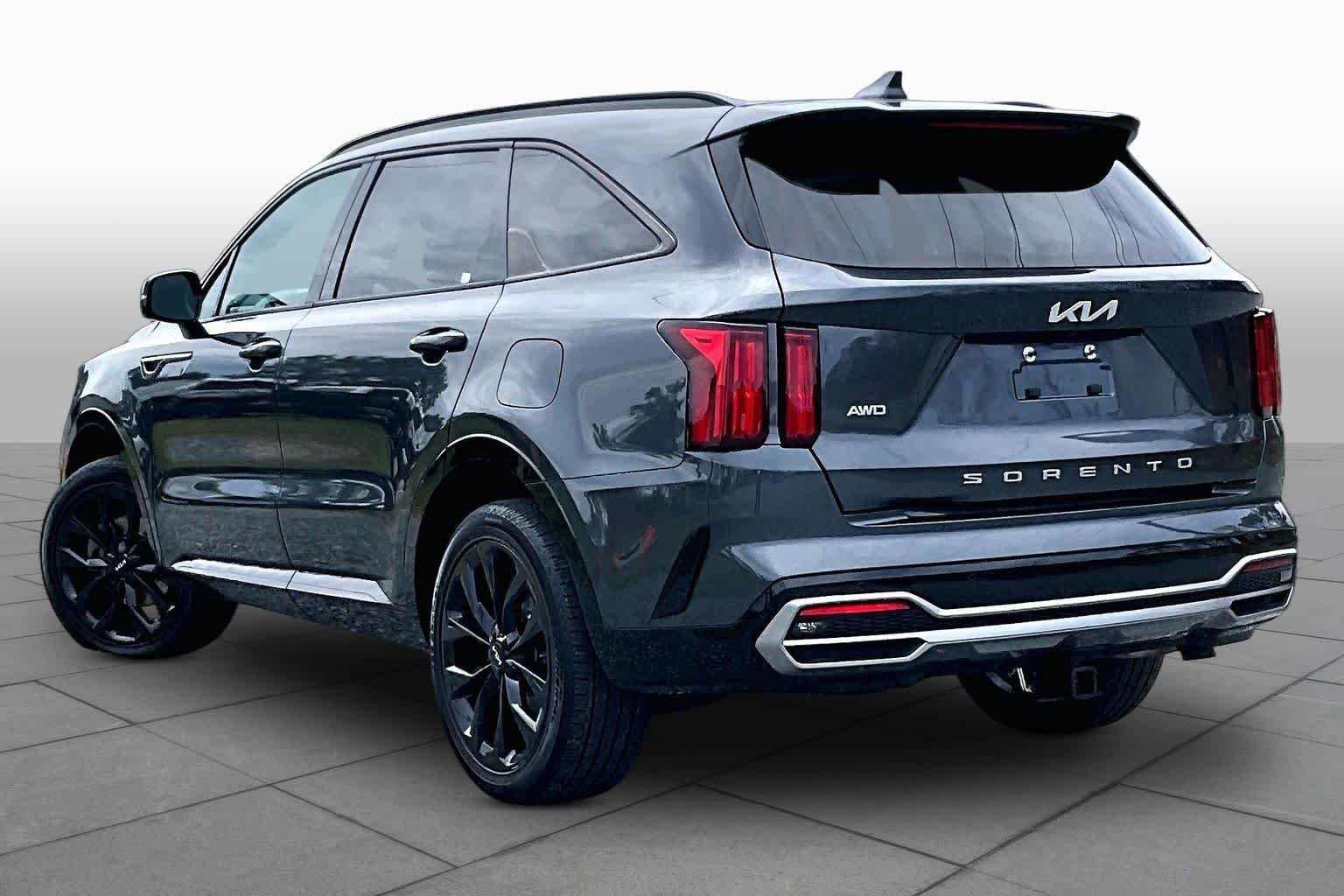 Used 2022 Gravity Grey Kia SX image 12