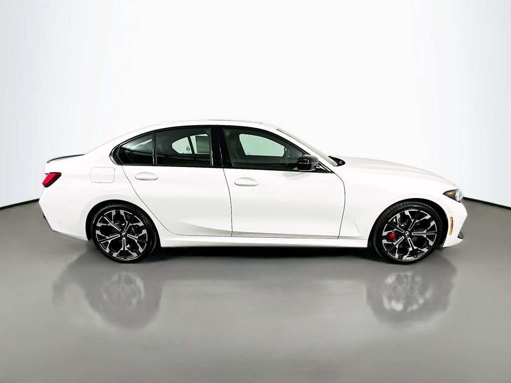 New 2026 Alpine White BMW 330i xDrive image 4