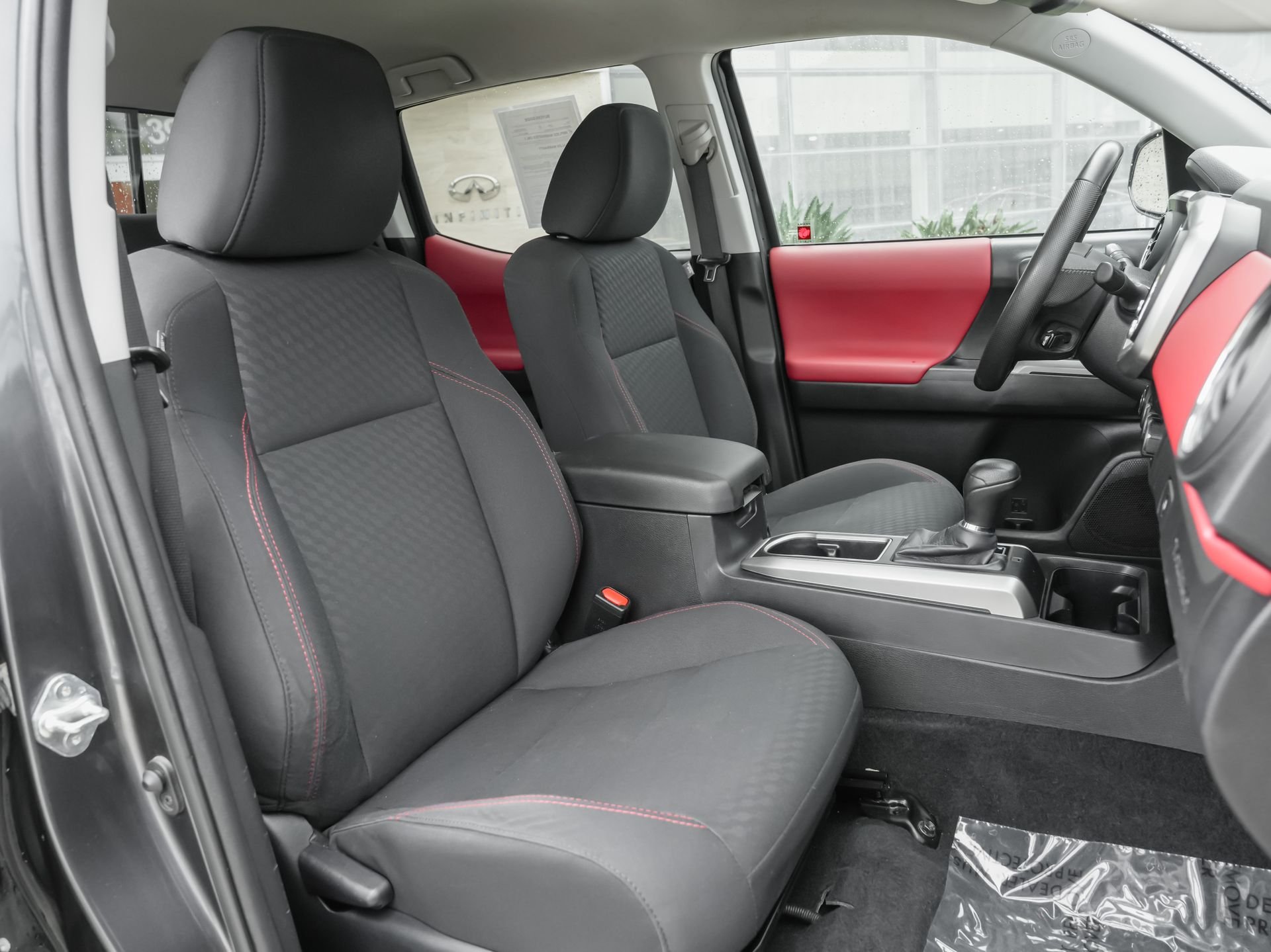 2023 Toyota Tacoma SR5 - Photo 38