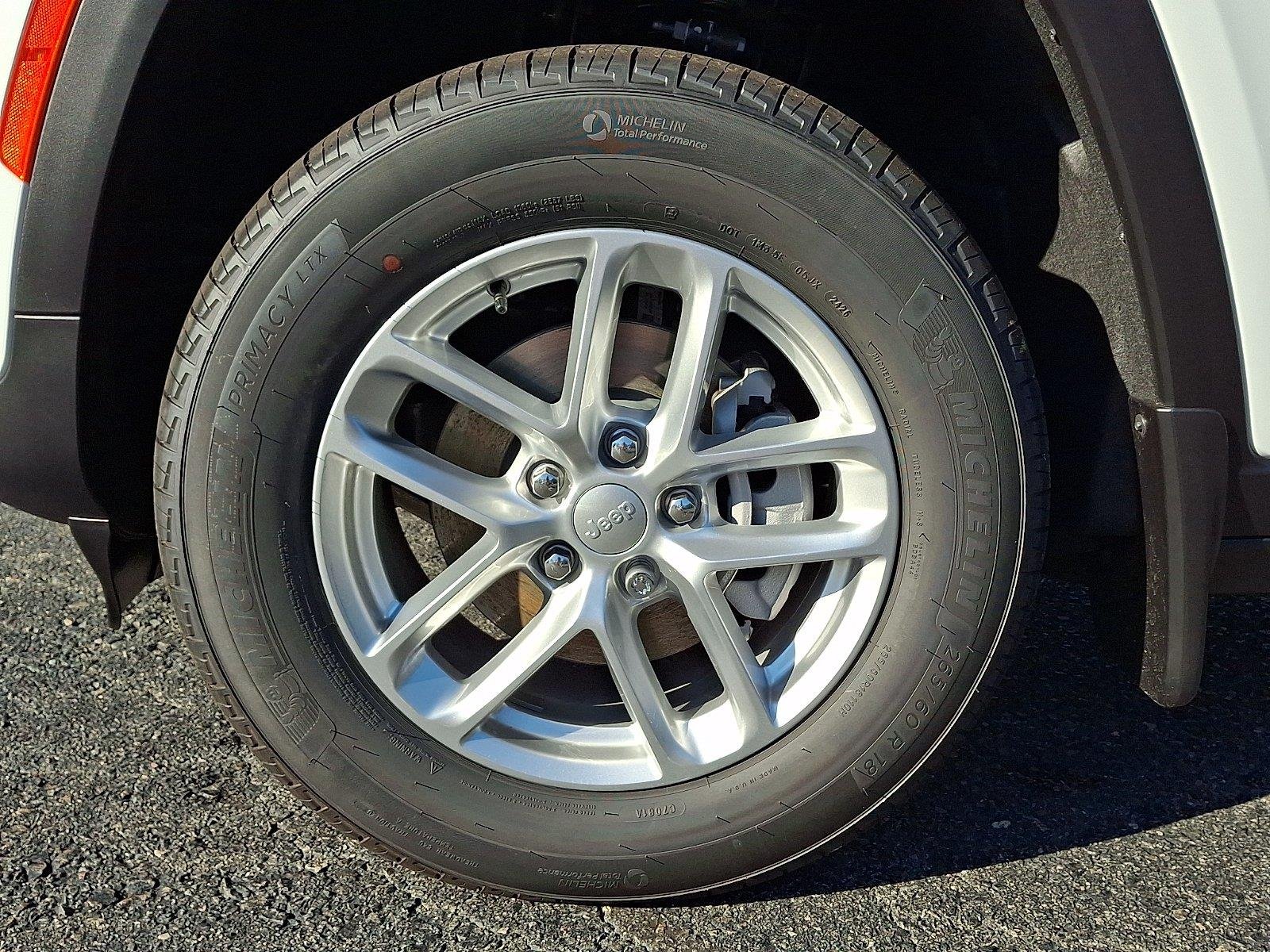 New 2026 Bright White Clearcoat Jeep Laredo X image 5