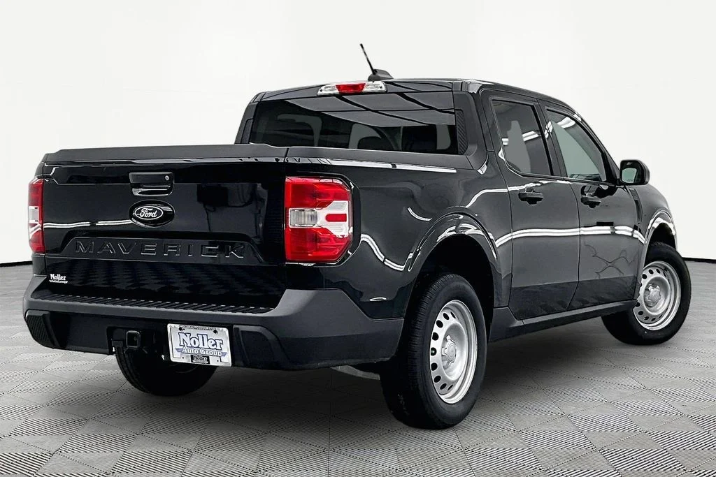 Certified 2025 Ford Maverick XL with VIN 3FTTW8BA7SRA13508 for sale in Kansas City
