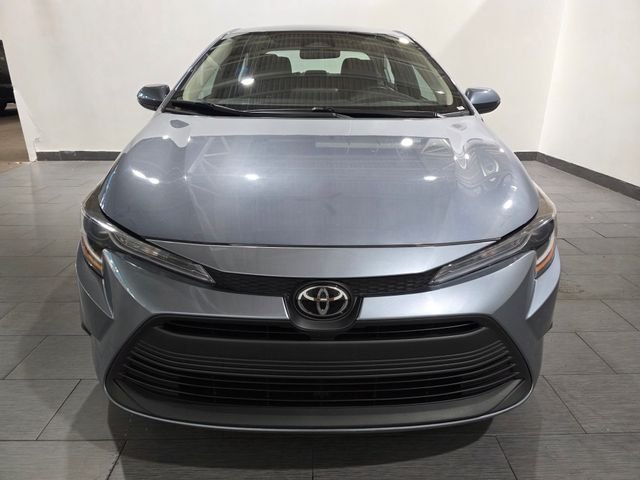 Used 2024  Toyota LE image 8
