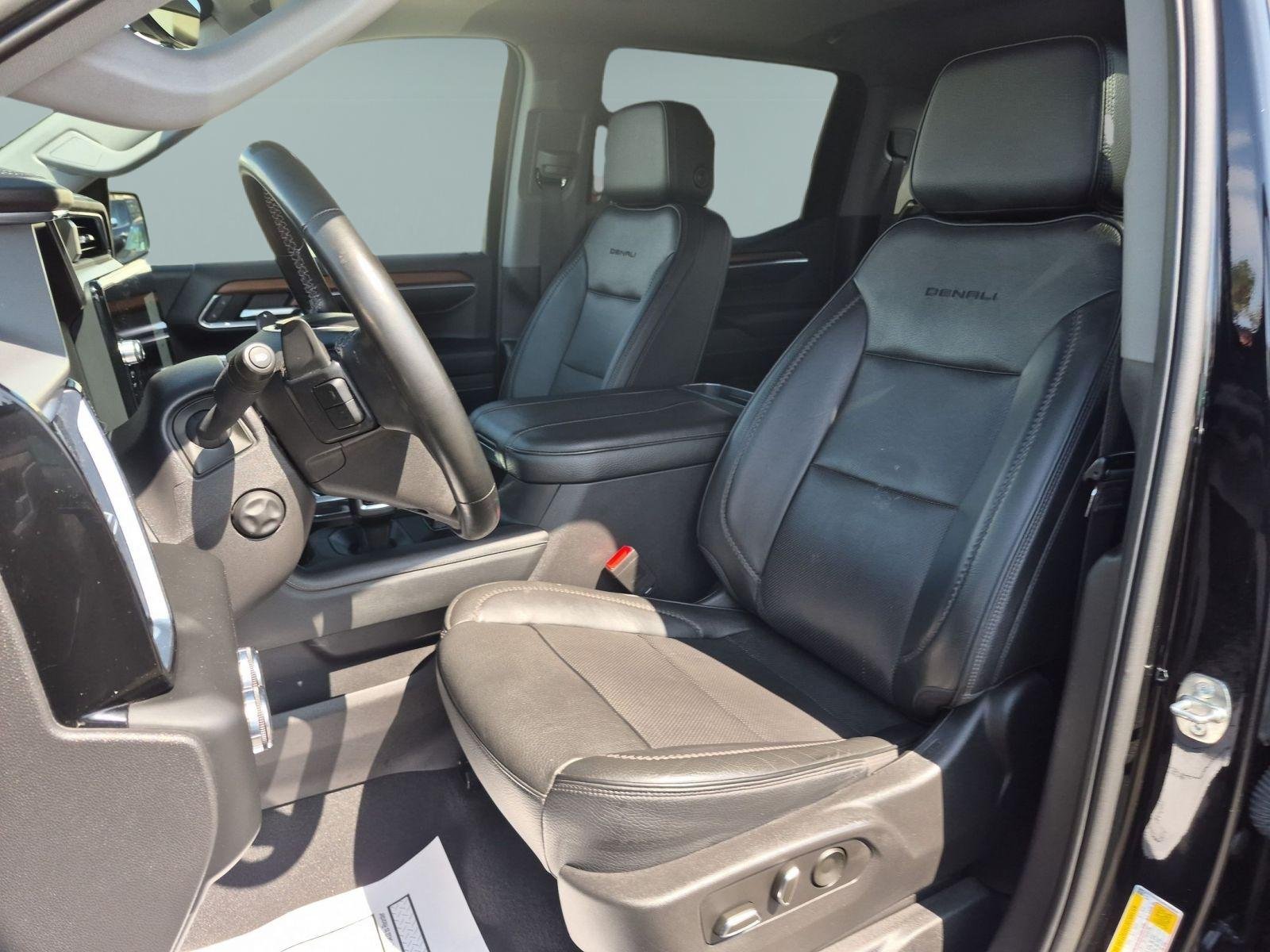 Used 2023 ONYX BLACK GMC Denali image 19
