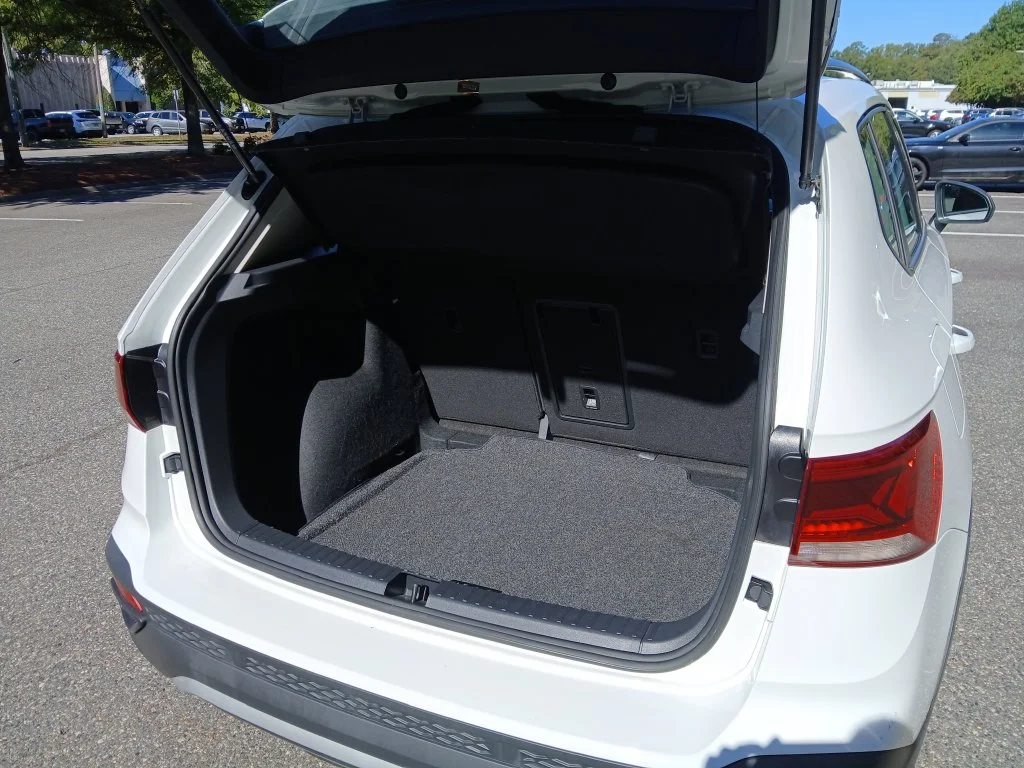 Used 2023 White Volkswagen 1.5T S image 21
