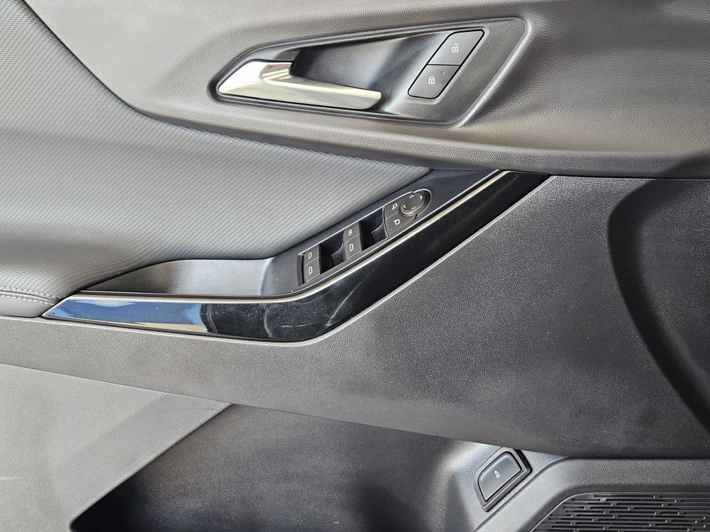 2026 Chevrolet Equinox LT - Photo 20