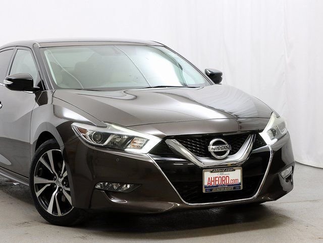 Used 2016 Nissan Maxima SV with VIN 1N4AA6AP5GC432260 for sale in Arlington Heights, IL