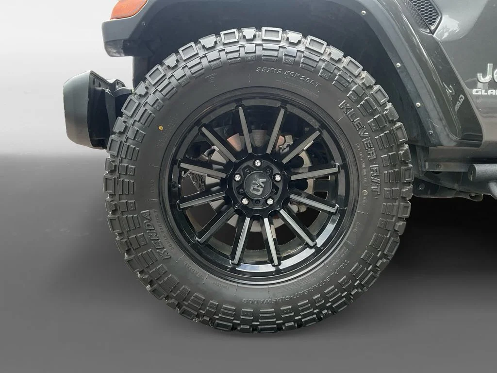 Used 2021 Gray Jeep Overland image 13