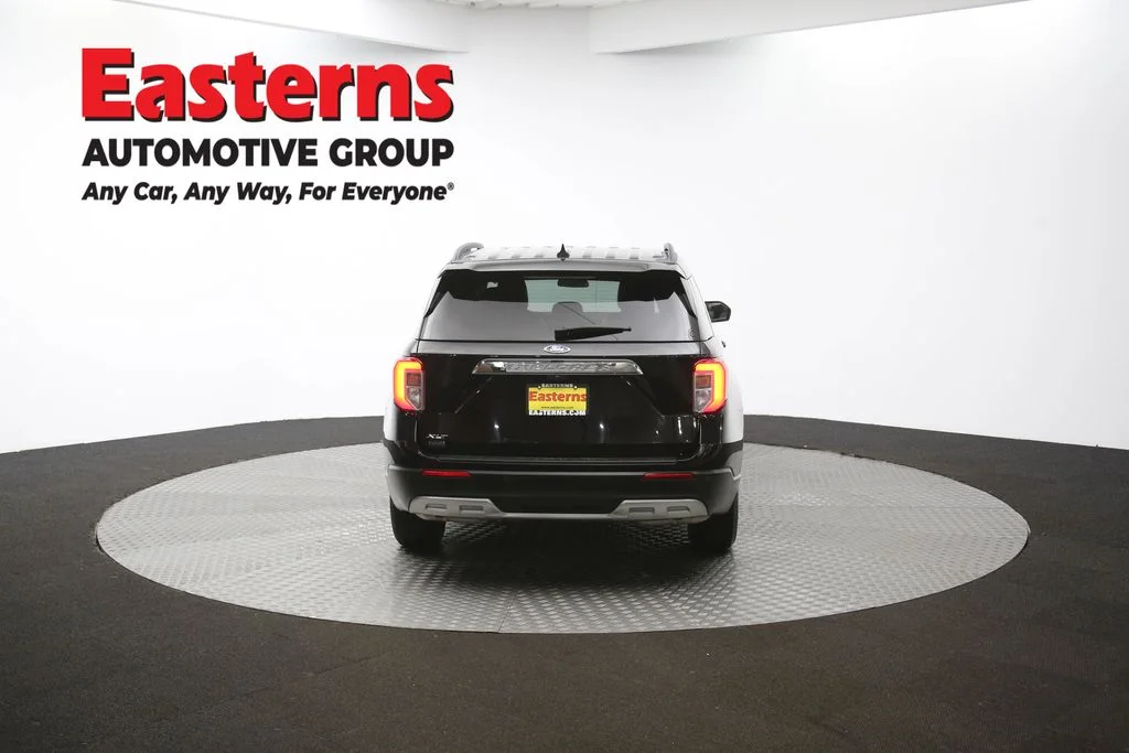 Used 2023 Black Ford XLT image 36