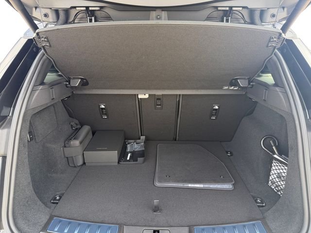 New 2026 Carpathian Grey Land Rover S image 18