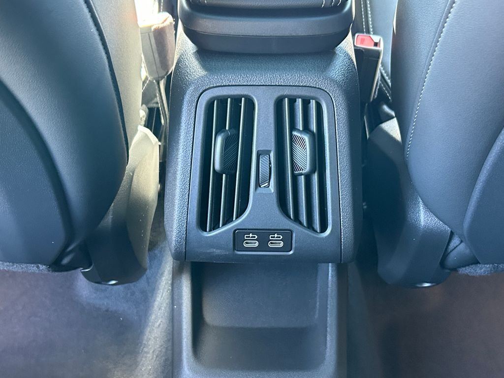 New 2026 Brooklyn Grey Metallic BMW xDrive28i image 33