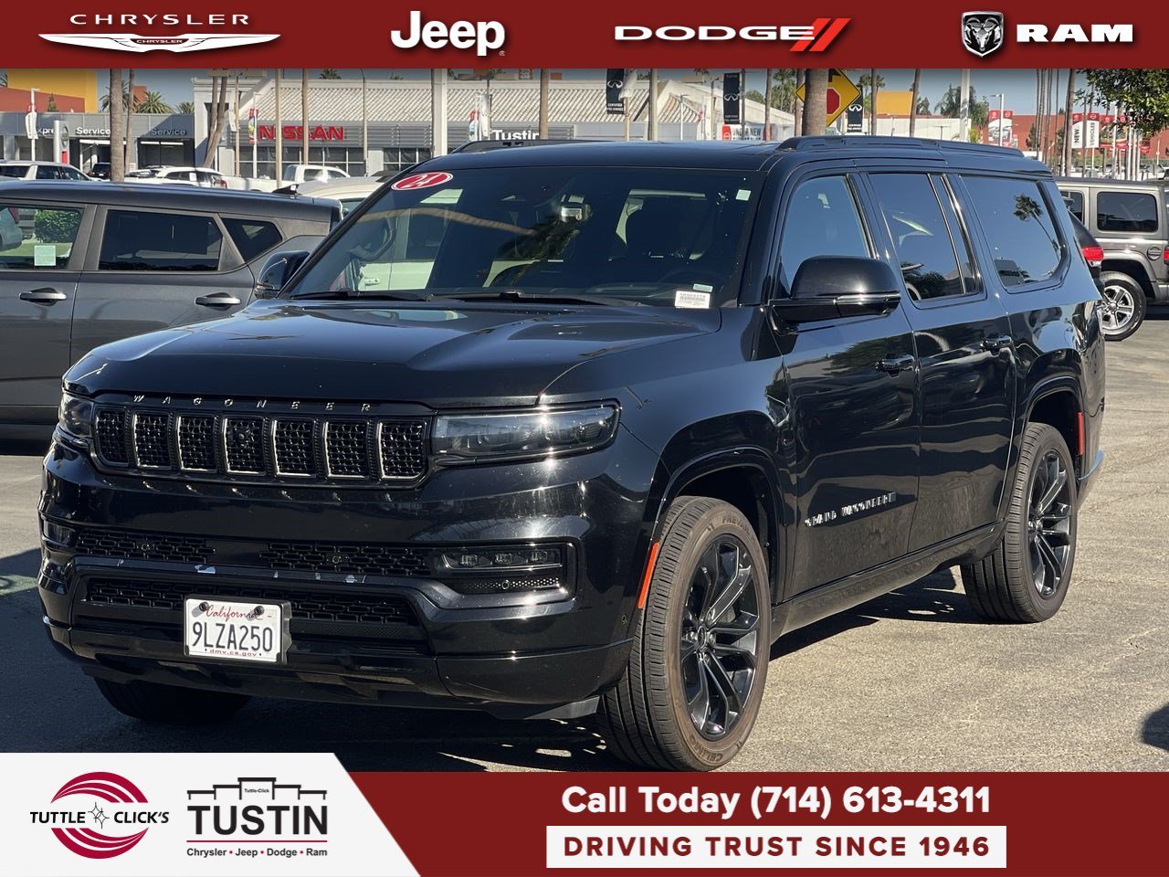 Used 2024 Diamond Black Crystal Pearlcoat Jeep Series II image 12