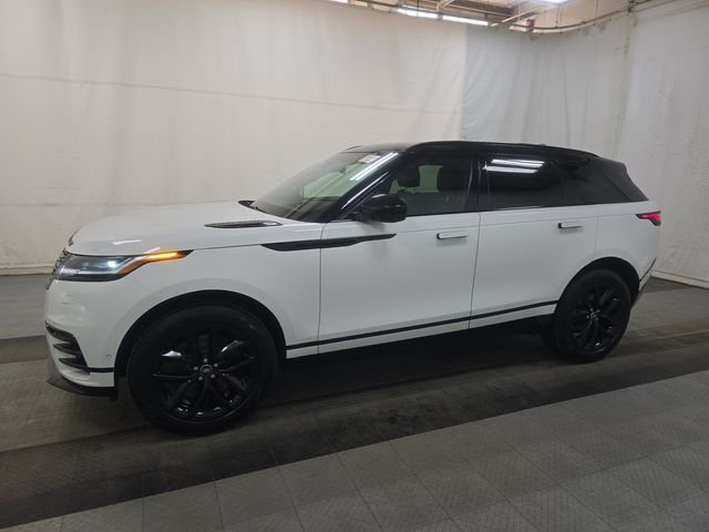 2026 Land Rover Range Rover Velar Dynamic SE