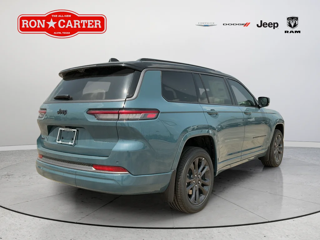 New 2026 Steel Blue Jeep Limited Reserve image 6