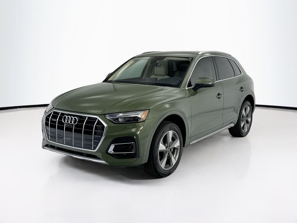 2024 Audi Q5 40 Premium Plus's photo