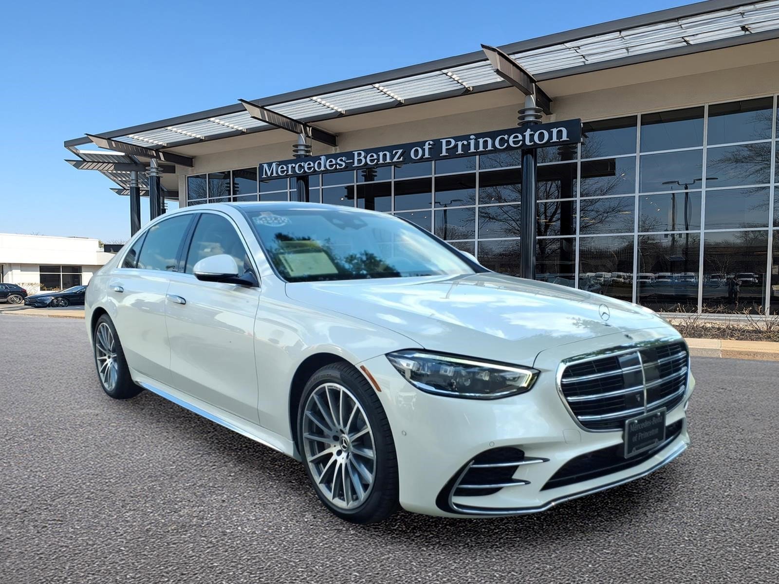 2023 Mercedes-Benz S-Class S 580 4MATIC's photo
