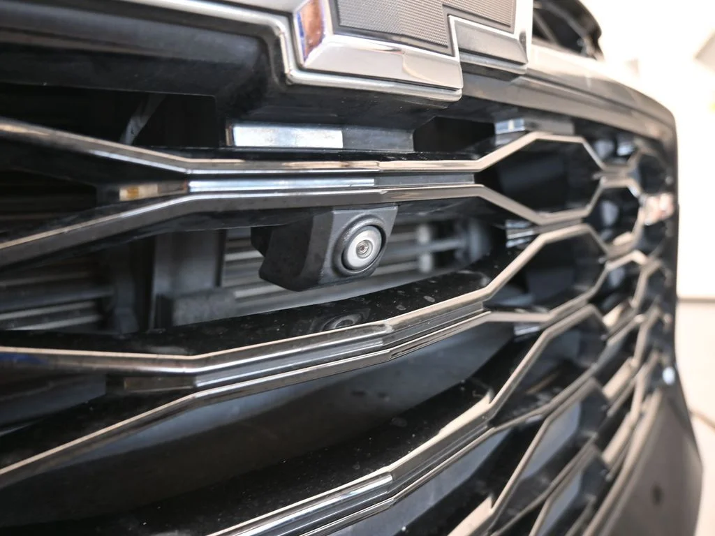 Used 2020 Black Chevrolet RS image 61