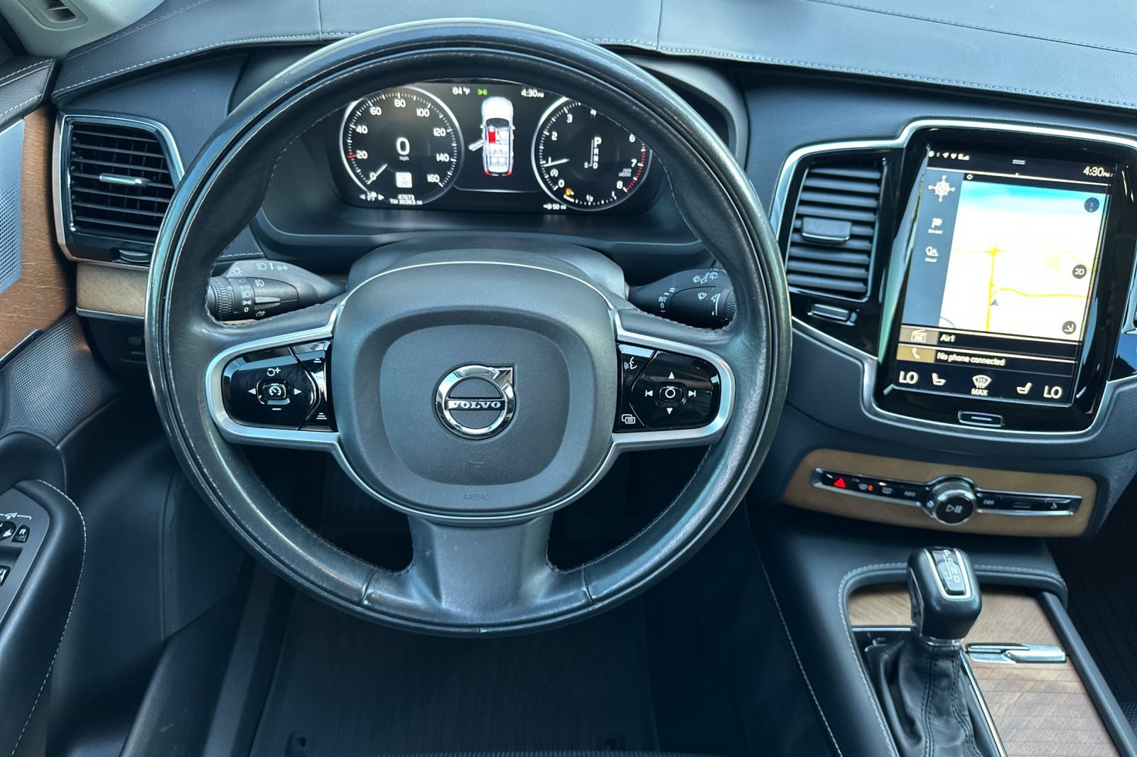 Used 2018 Black Volvo T6 Inscription image 15