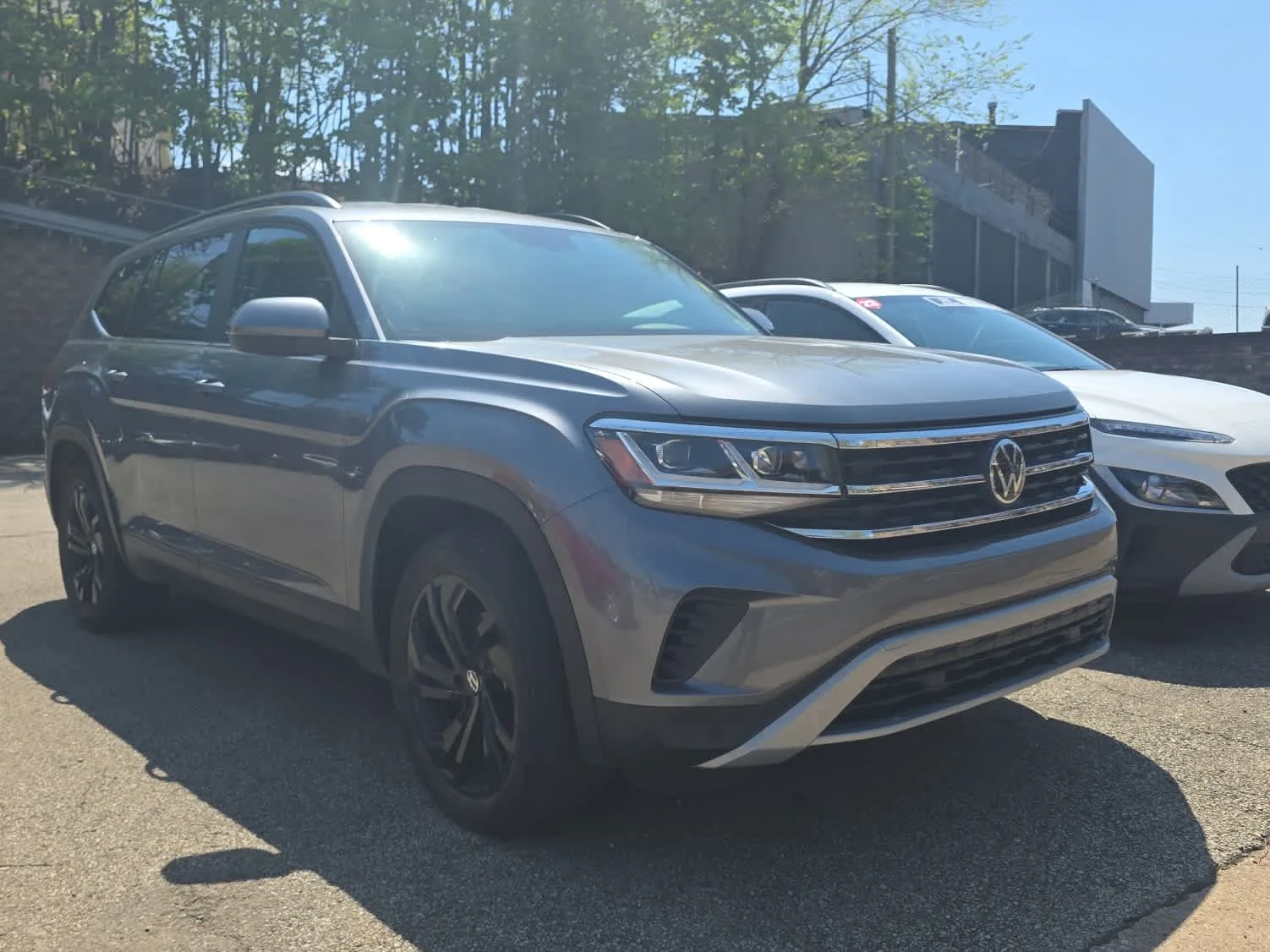 2023 Volkswagen Atlas 3.6L V6 SE w/Technology