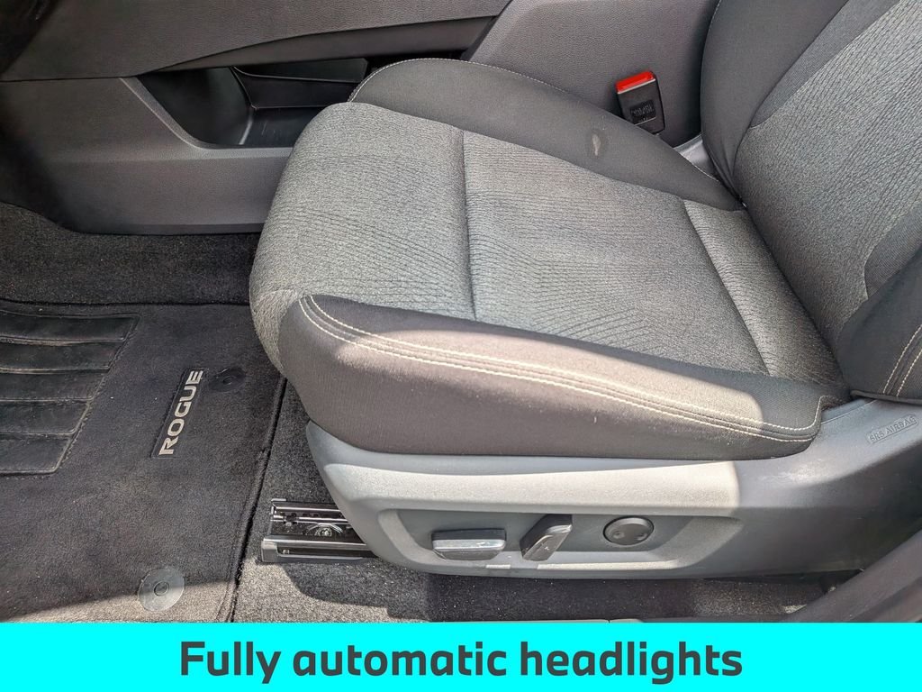 Used 2025 Gun Metallic Nissan SV image 15